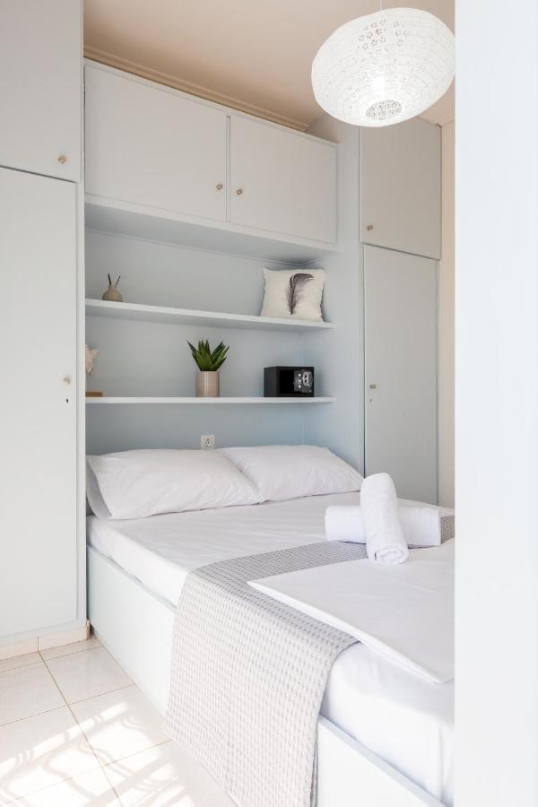 Cozy&Quiet Nest Apartment Loutraki  Bagian luar foto