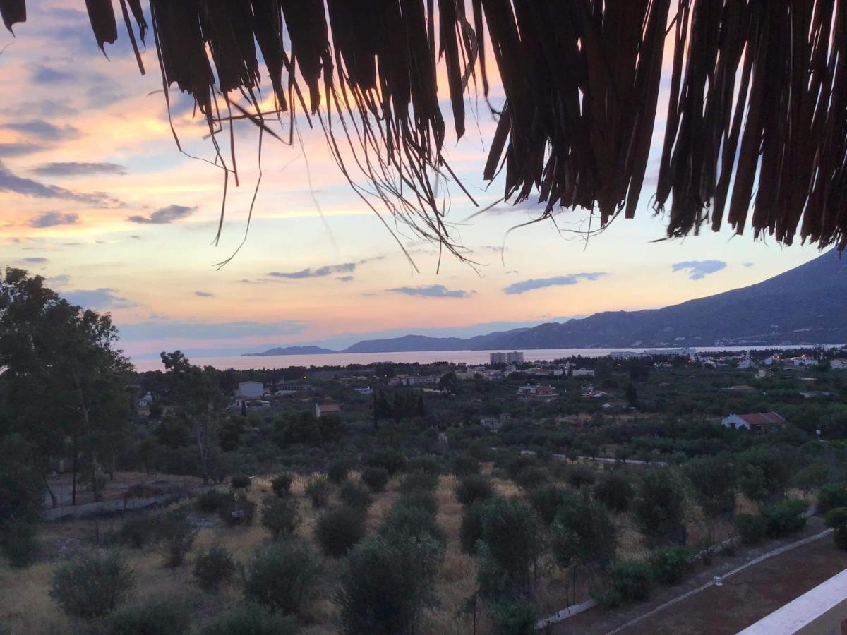 Cozy&Quiet Nest Apartment Loutraki  Bagian luar foto