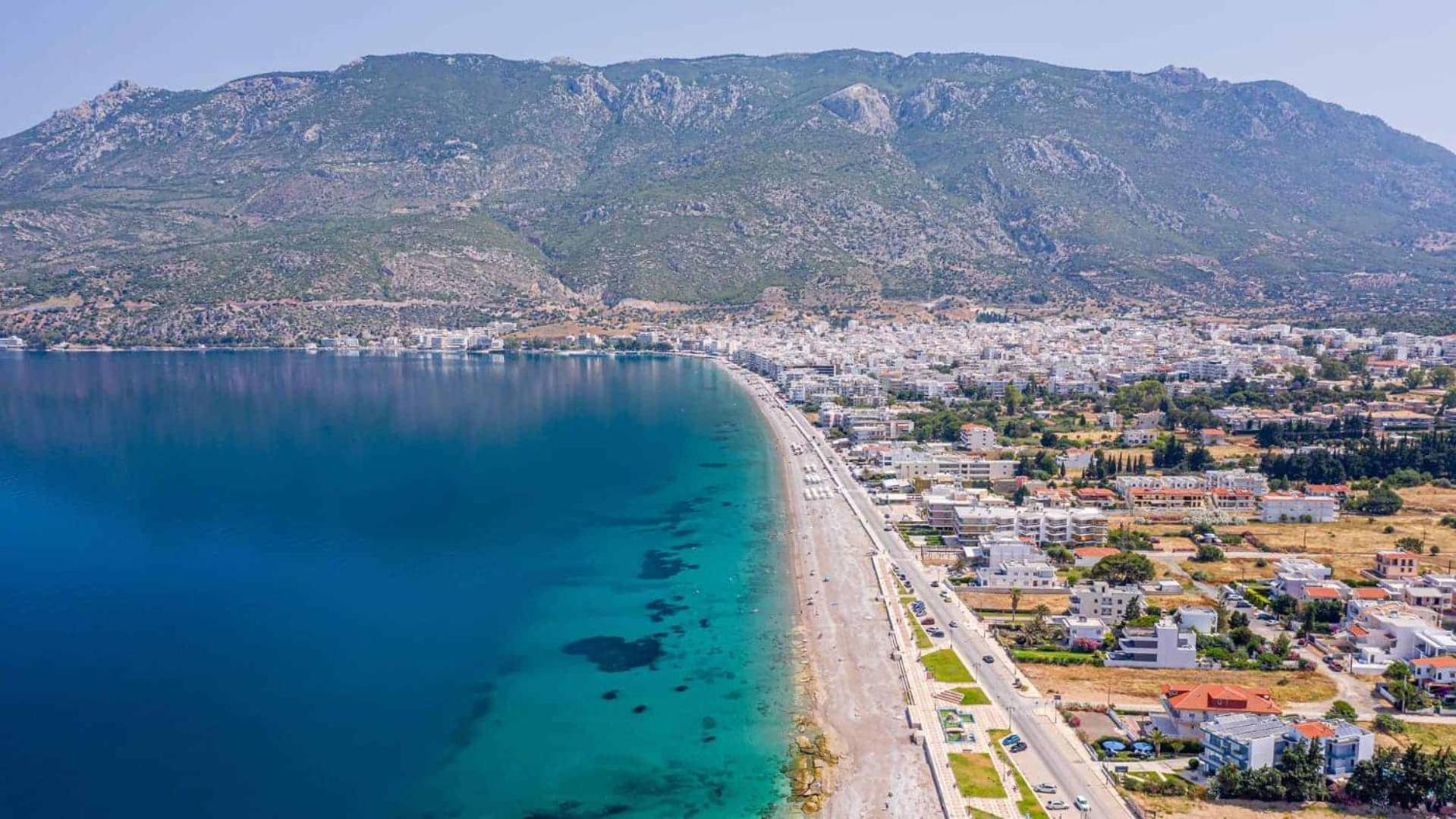 Cozy&Quiet Nest Apartment Loutraki  Bagian luar foto